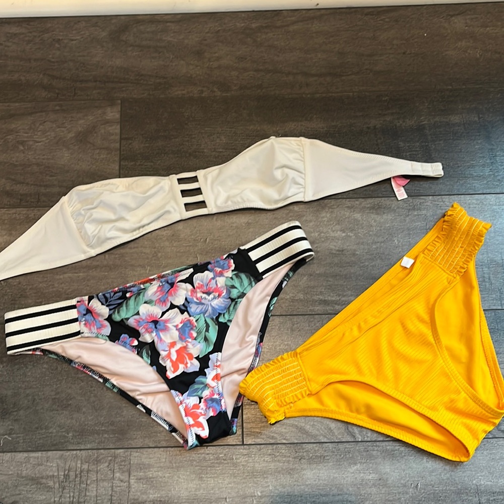 Shade & Shore bottoms Victoria’s Secret top